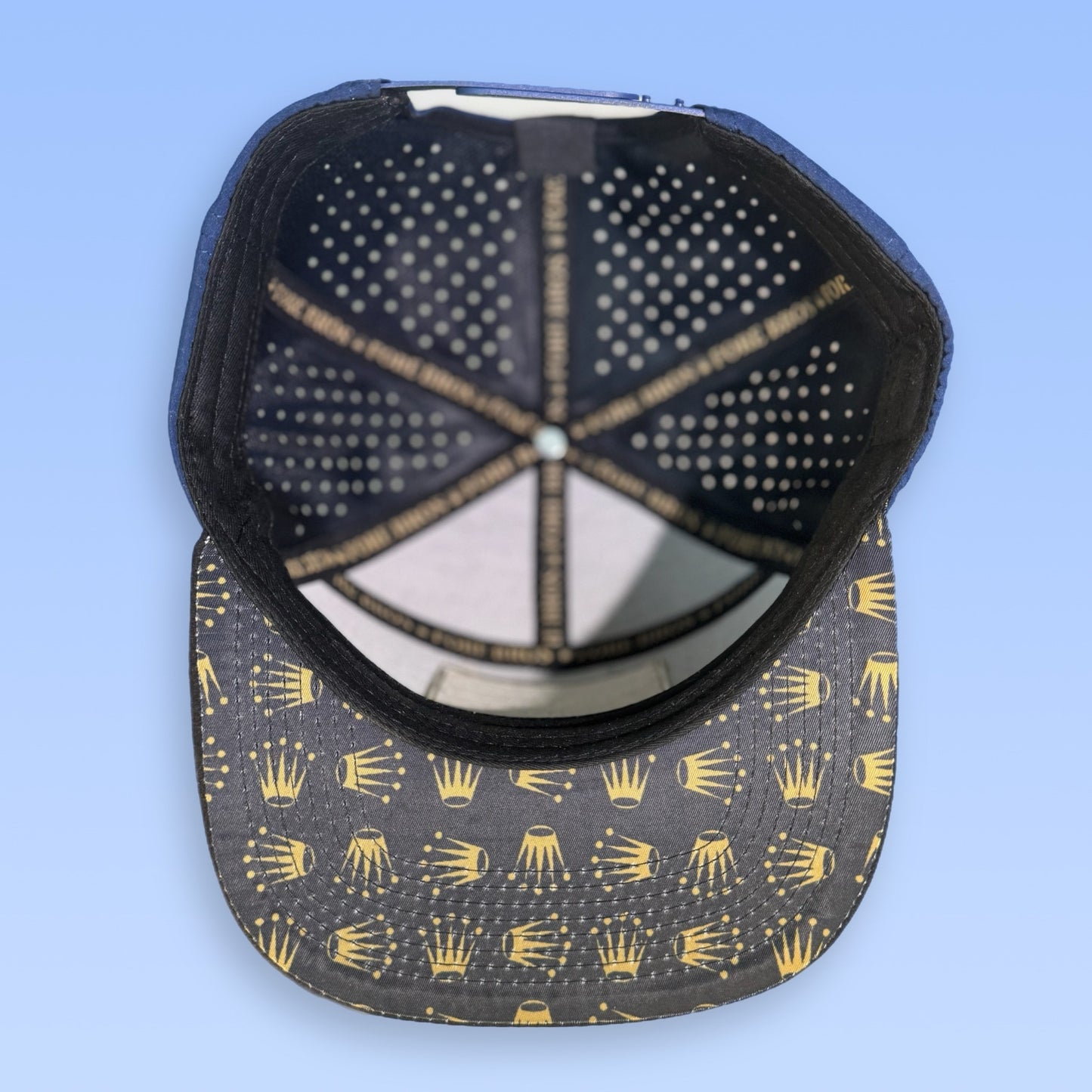 CROWN JEWEL BOGEY HAT Blue/Black (Ball Marker included)