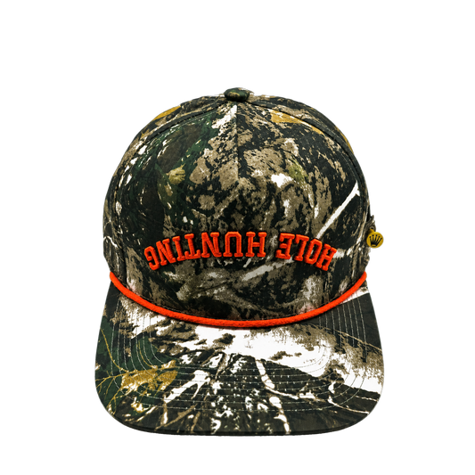 Hole Hunting Real tree hat ( Ball Marker Included)
