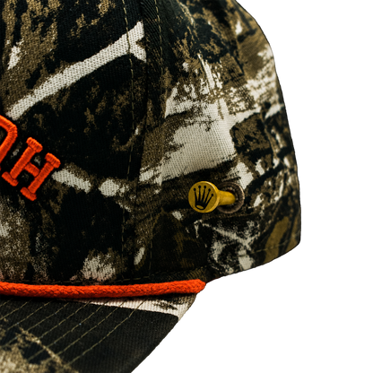 Hole Hunting Real tree hat ( Ball Marker Included)