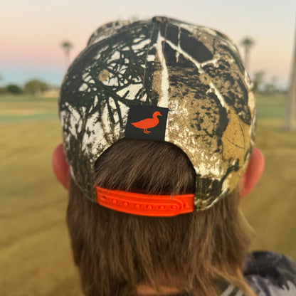 Hole Hunting Real tree hat ( Ball Marker Included)